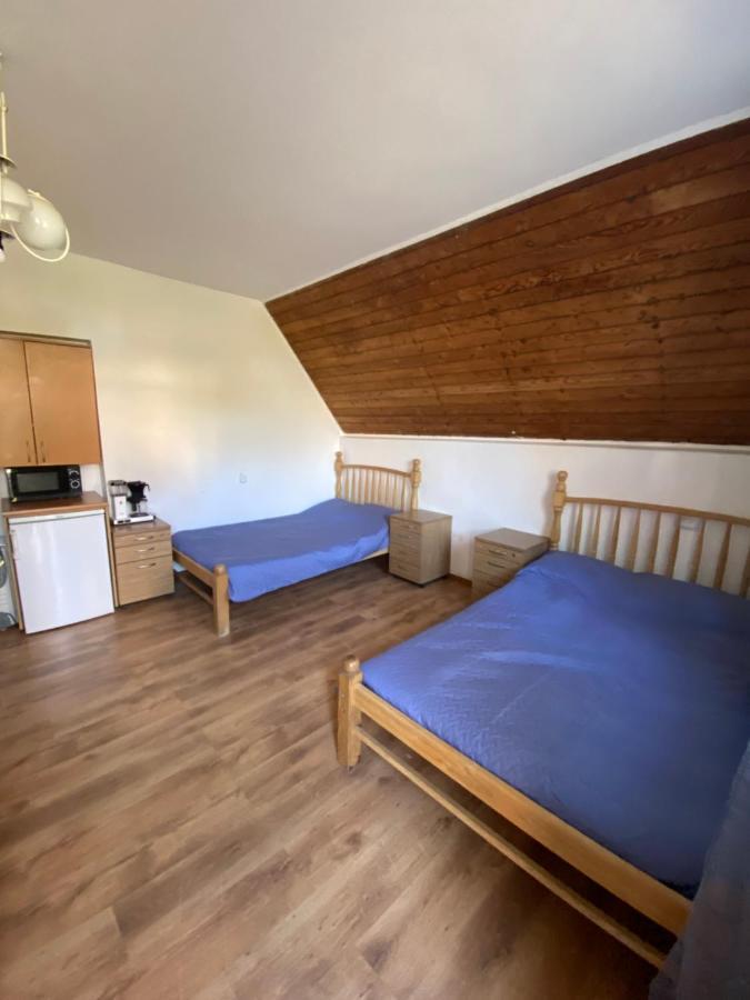 Restmax Hotell Nida Exteriör bild